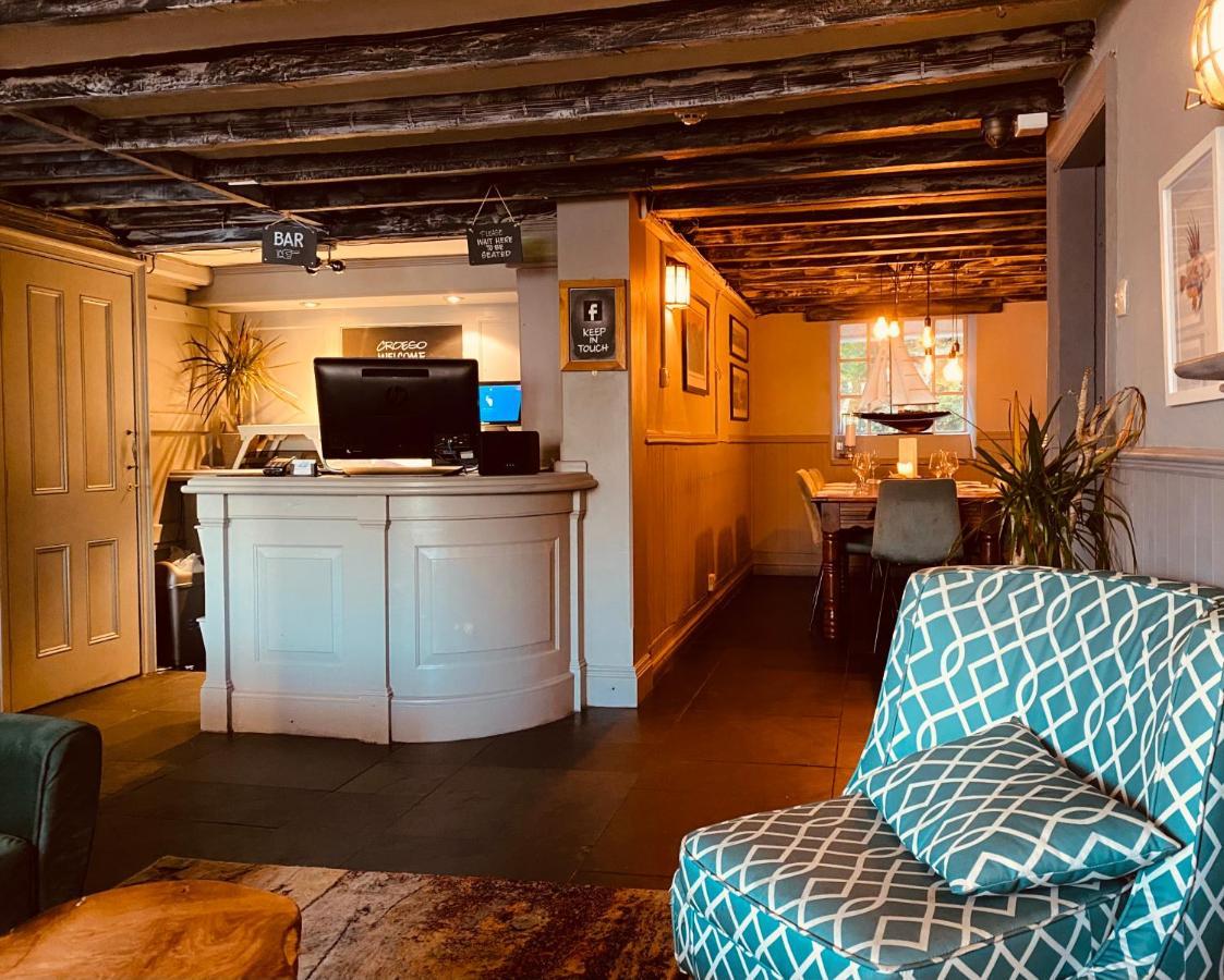 Gazelle Hotel Menai Bridge Eksteriør bilde